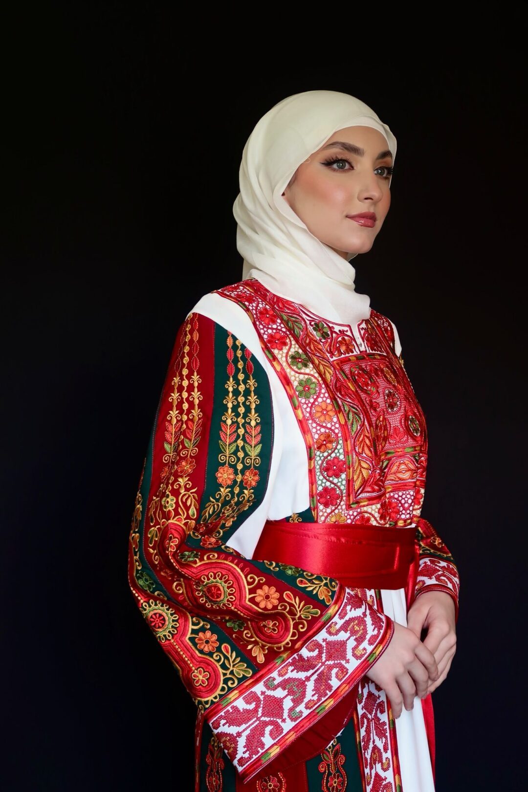 New Embroidery Tatreez Red Sanabel Malika Thobe